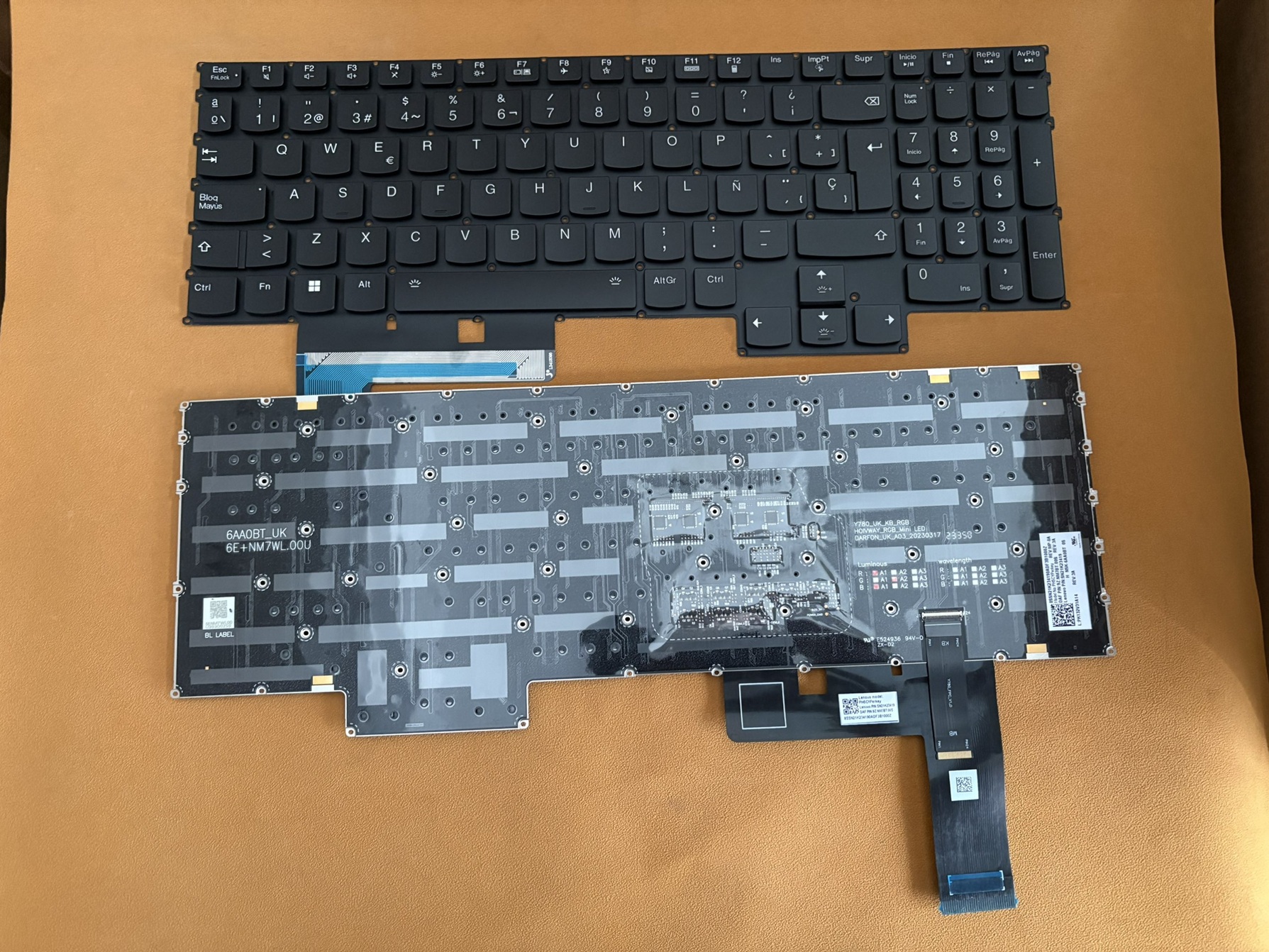 R9000K.jpg R9000K.jpg